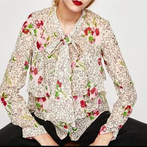 Zara Trafaluc Star Flower Button Up Blouse